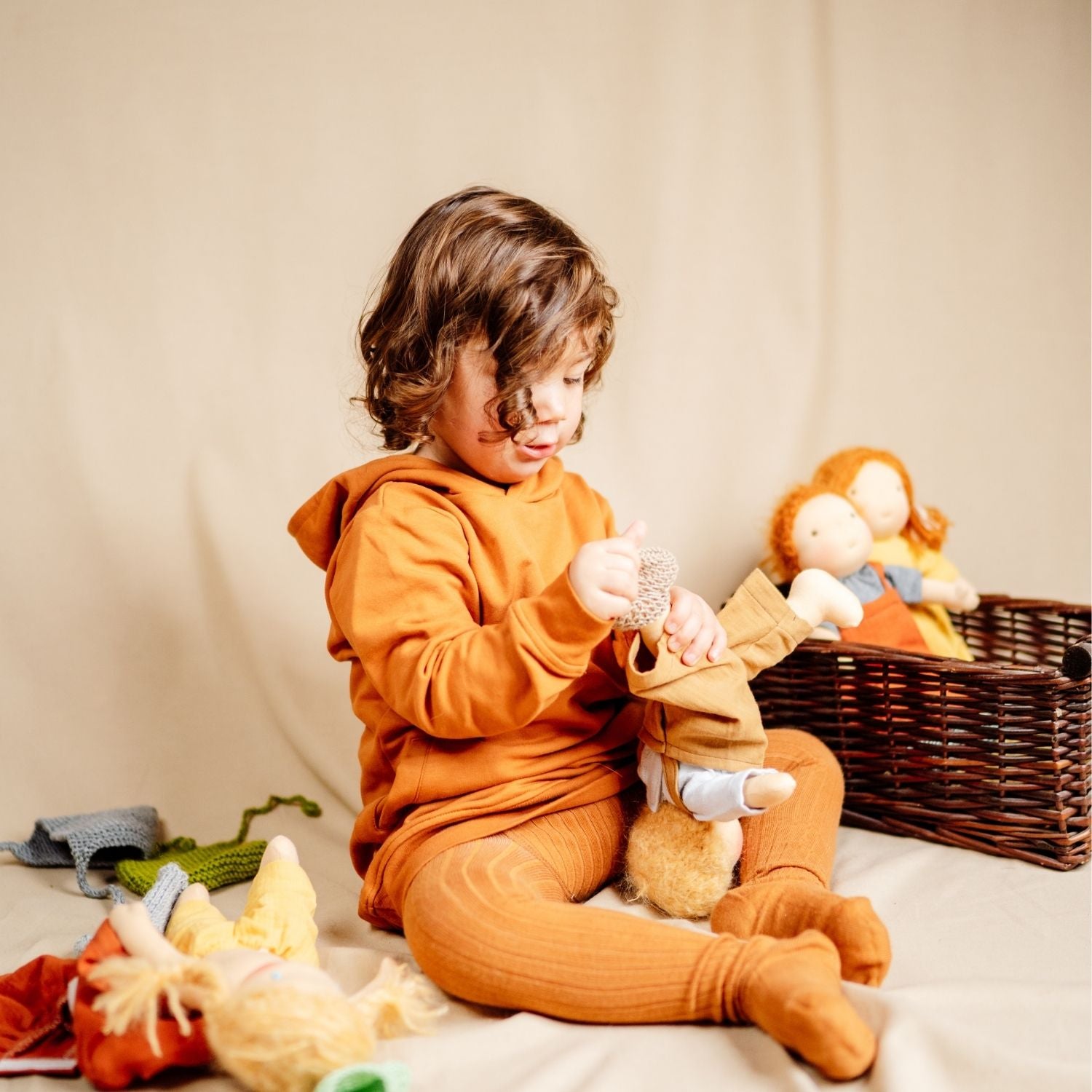 Anna Waldorf art puppe stoffpuppe montessori