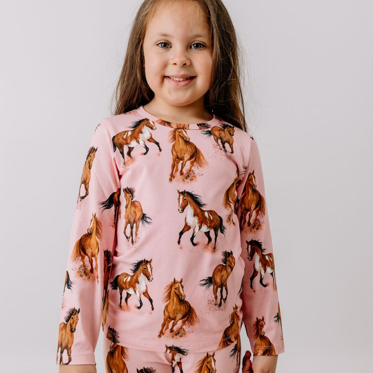 Graceful Horses-Shirt